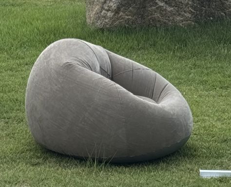 잔디 위 에어빈백 라운드